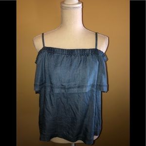 💙👑 Crown & Ivy Denim Cold Shoulder Top